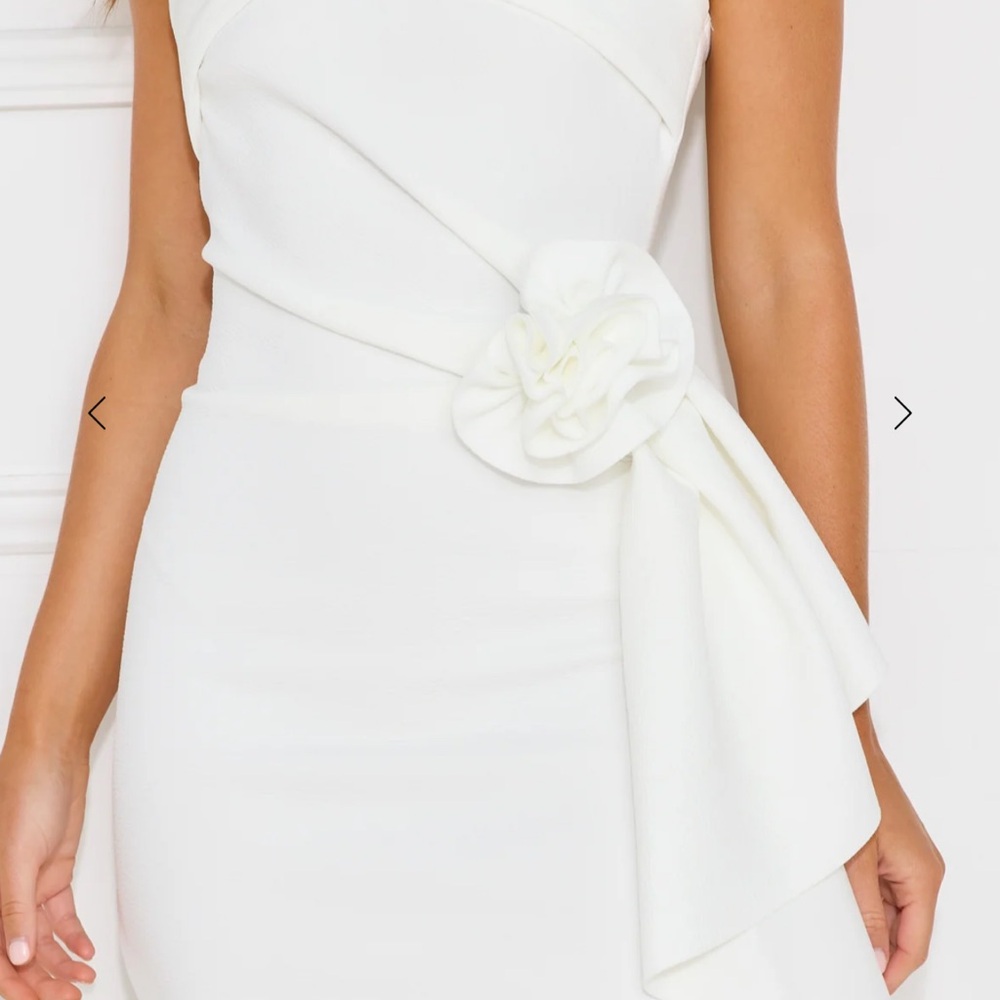 Hello Molly White Strapless Dress